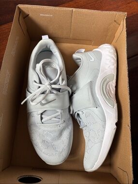 Nike White Light Gray Athletic Sneakers